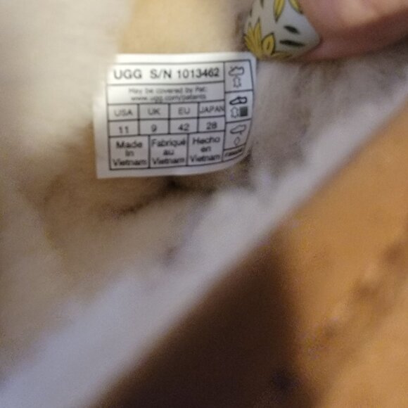 NEW UGG Michelle Classic Boots Womens 11 Tan Suede Cozy Classic Shearling - Picture 10 of 10